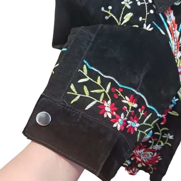 Vintage Size Large Avanti Womens Suede Jacket Leather Black Floral Embroidered - Picture 6 of 16